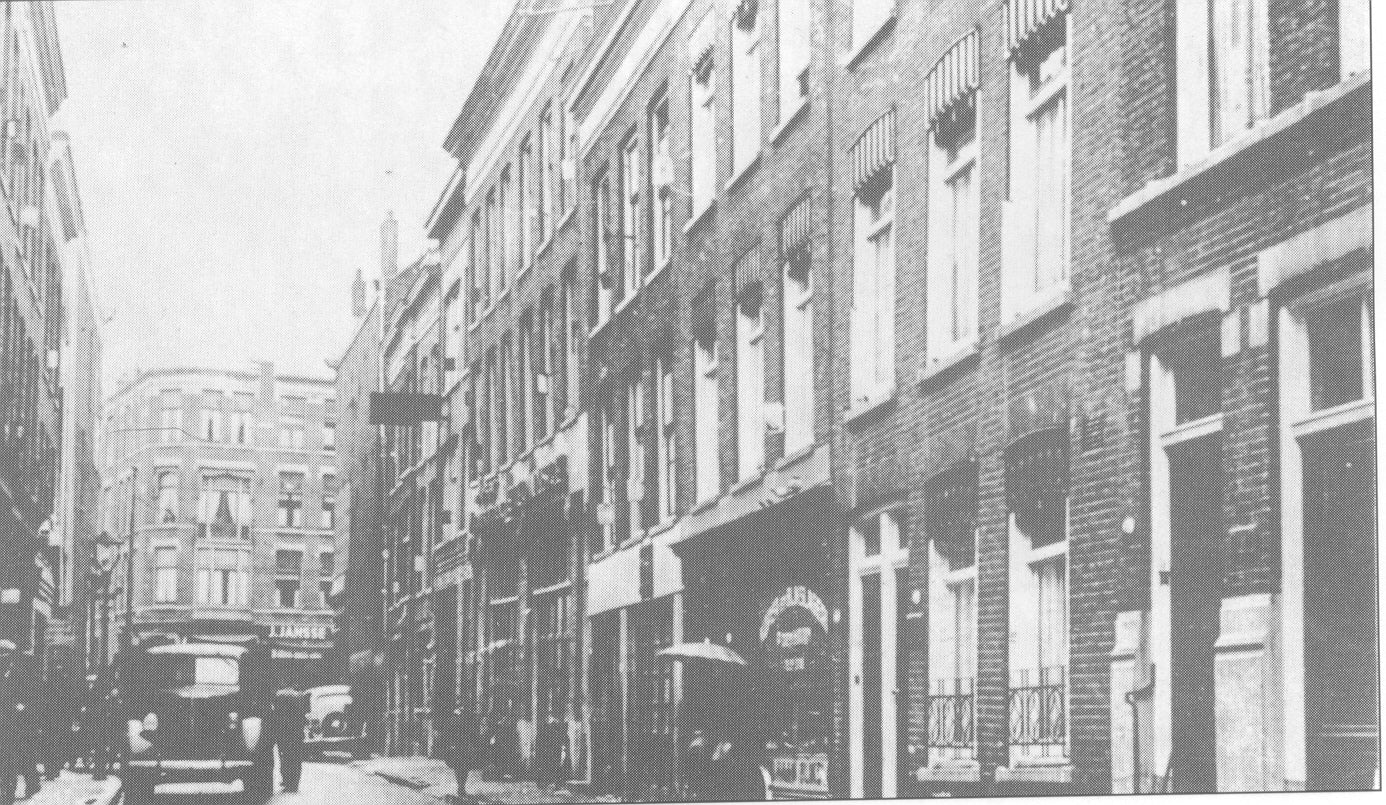 1950 Vintage Photos of Old Rotterdam – Historic Streets, WW2 & Architecture Collection (1900–1960 Archive)
