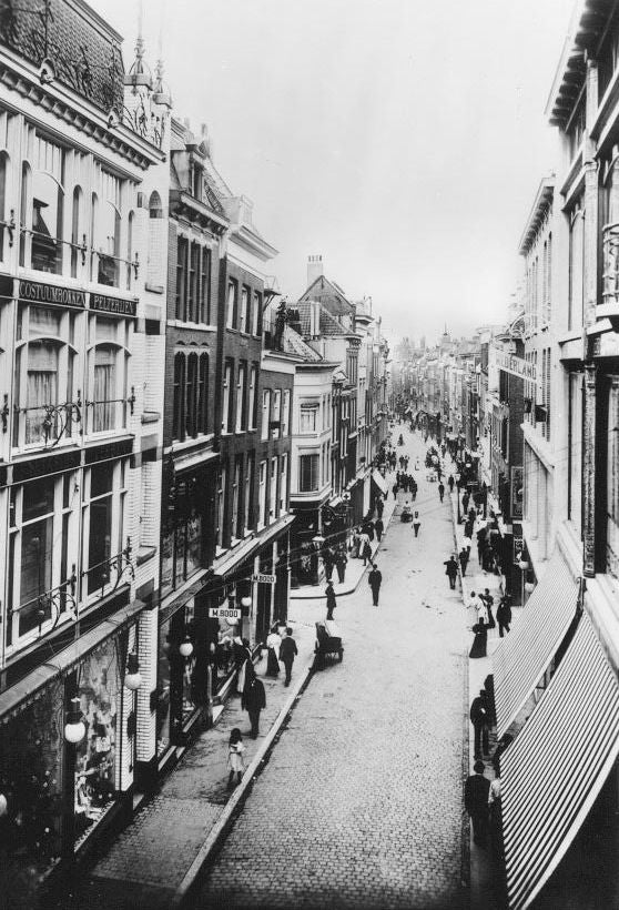 1950 Vintage Photos of Old Rotterdam – Historic Streets, WW2 & Architecture Collection (1900–1960 Archive)
