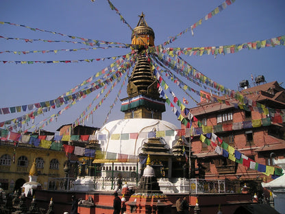 550 Photos of Nepal – Color, Black & White & Sepia – Stunning Landscapes & Cultural Icons