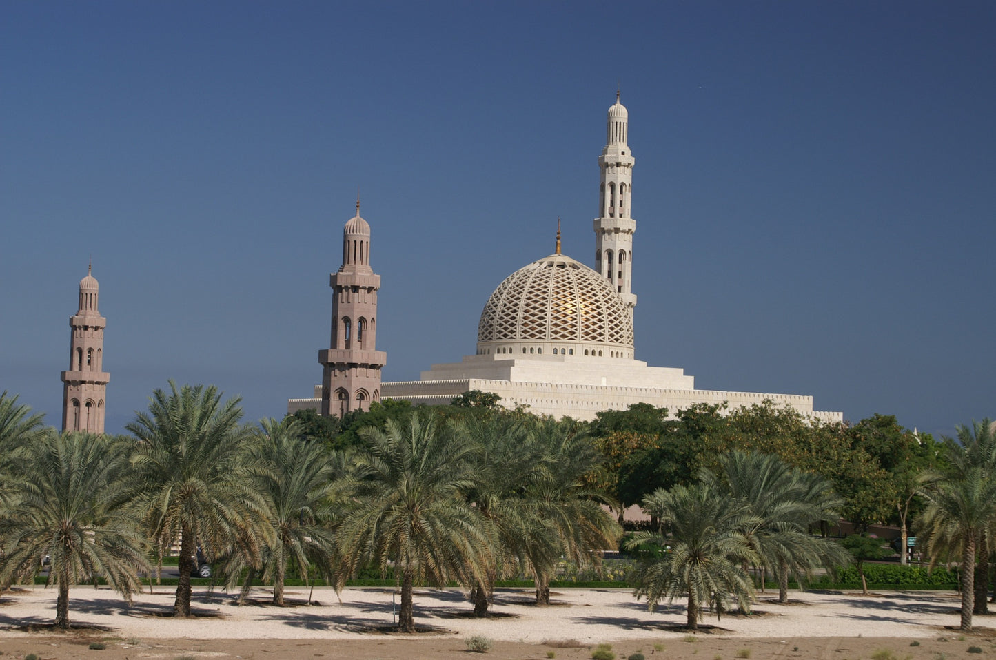 Oman Photo Bundle – 152 High Resolution Images (Color, Black & White & Sepia) Instant Download