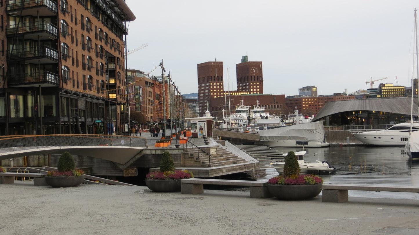 Photos of Oslo – Color, Black & White & Sepia – Icons of the Norwegian Capital